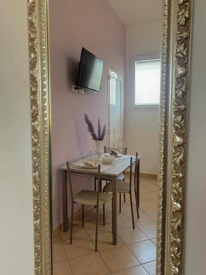 Monolocali White Angel Apartments Porto Cesareo Exterior foto